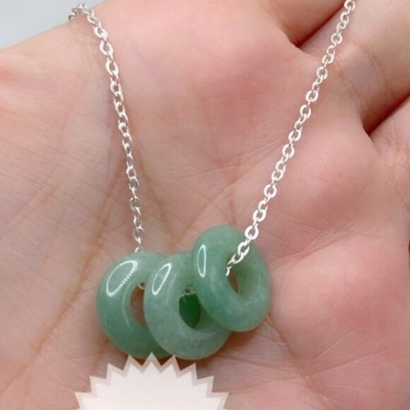 Aventurina worry stone donut sterling silver necklace/manifesting prosperity - Picture 2 of 5